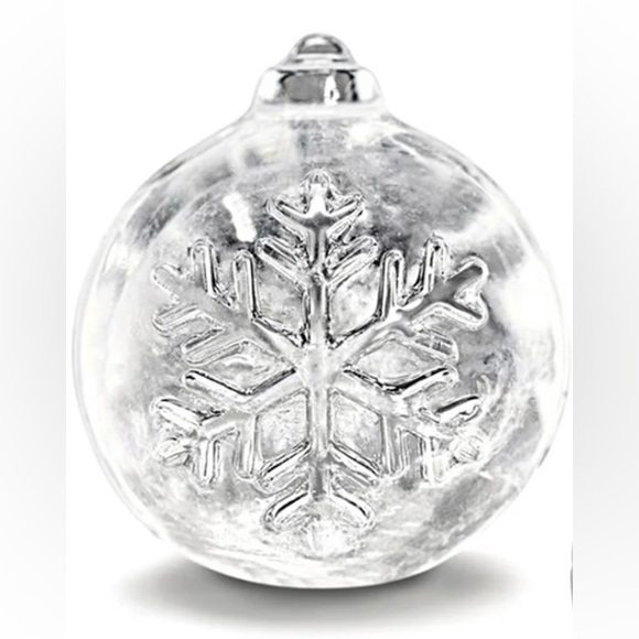 Cook With Color CWC Ice Mold, Snowflake - Picture 7 of 8